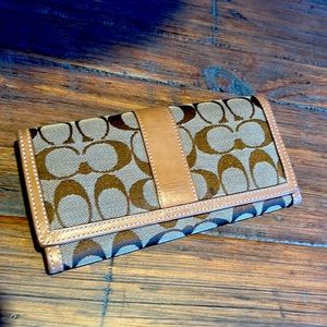 Coach wallet
